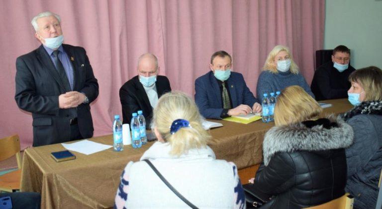 dvestoronikonflikta