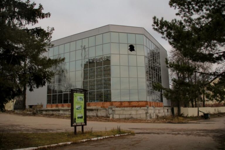nedostroi151121