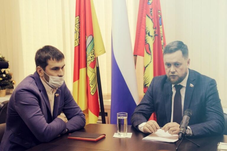 konferenciya111221