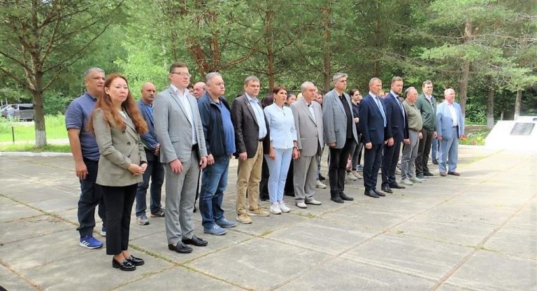 vpamyatyakutskogonaroda190722