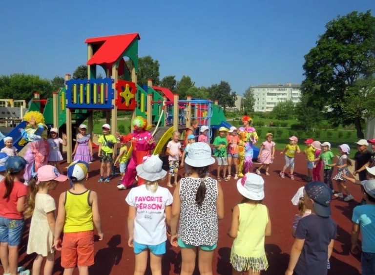 detskieploshadki160822