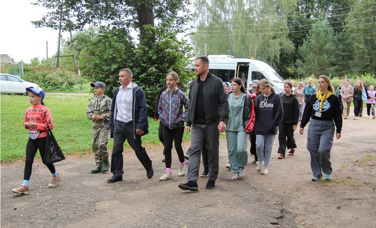 viezdnoe_soveshanie040823