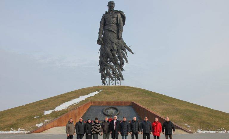 memorial020325
